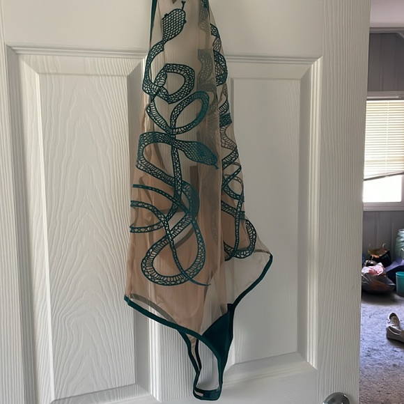 Two XL Thistle and Spire bodysuits. Unworn and brand new - Picture 2 of 2